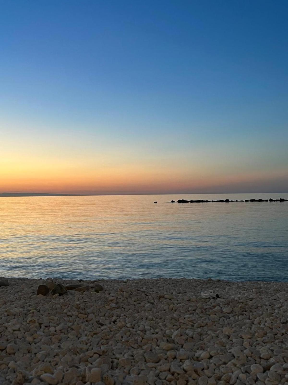 B&B Torre Azul Frontemare - Bisceglie Ngoại thất bức ảnh