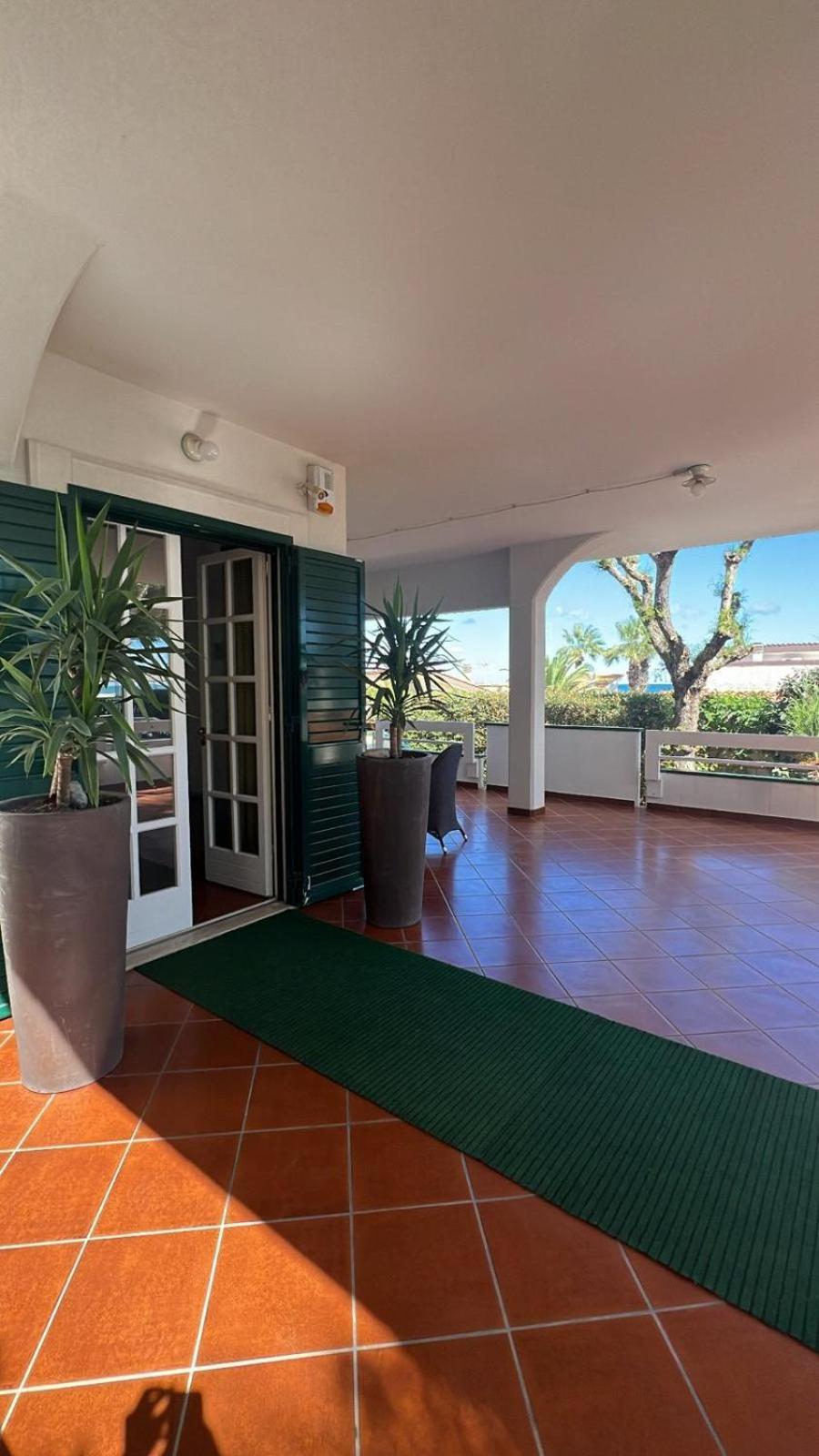 B&B Torre Azul Frontemare - Bisceglie Ngoại thất bức ảnh